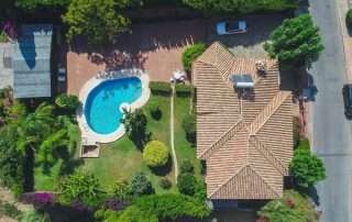 Freistehende Villa Mijas Costa del Sol , in unmittelbarer Nähe zu Dienstleistungen und mit 100 % Privatsphäre!!, Es ist wie folgt auf 2 Etagen