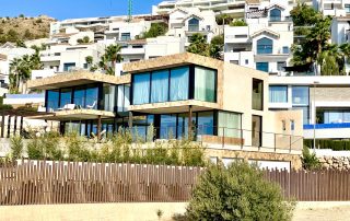 Haus-kaufen-Estepona- eine malerische Küstenstadt an der Costa del Sol, ist nicht nur für ihre schönen Strände und ihr mildes mediterranes...